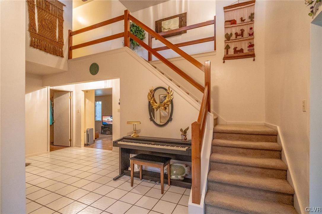 1540 Hidden Valley Road Allentown, PA 18103 - Photo 5 of 42 a view of entryway with a front door