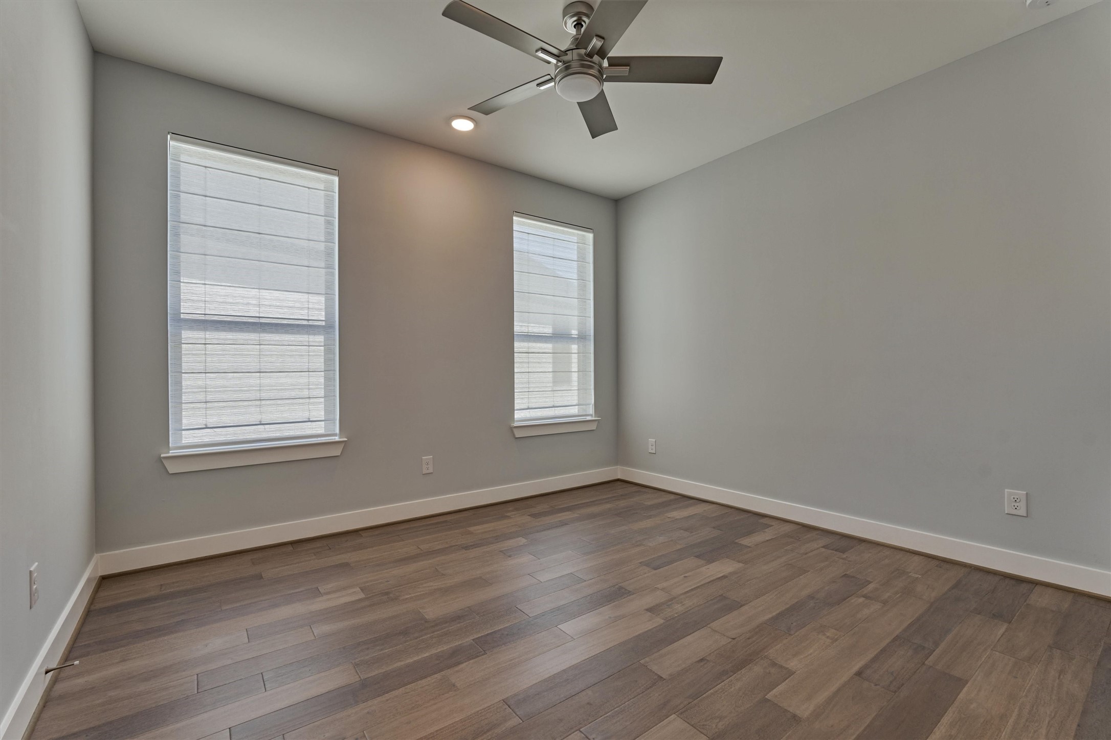 2 Honeycomb Ridge Place Spring, TX 77380 - Photo 23 of 36
