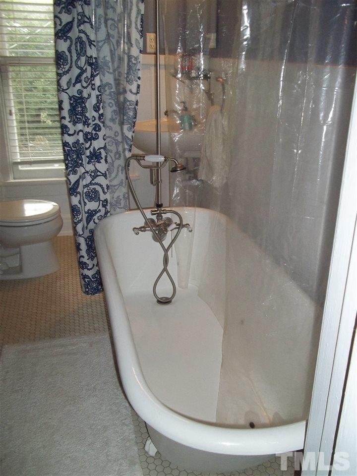507 Cleveland Street Raleigh, NC 27605 - Photo 22 of 25