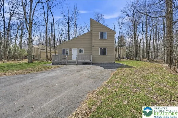 $2,000 | 2846 Fairhaven Drive, Tobyhanna, PA 18466