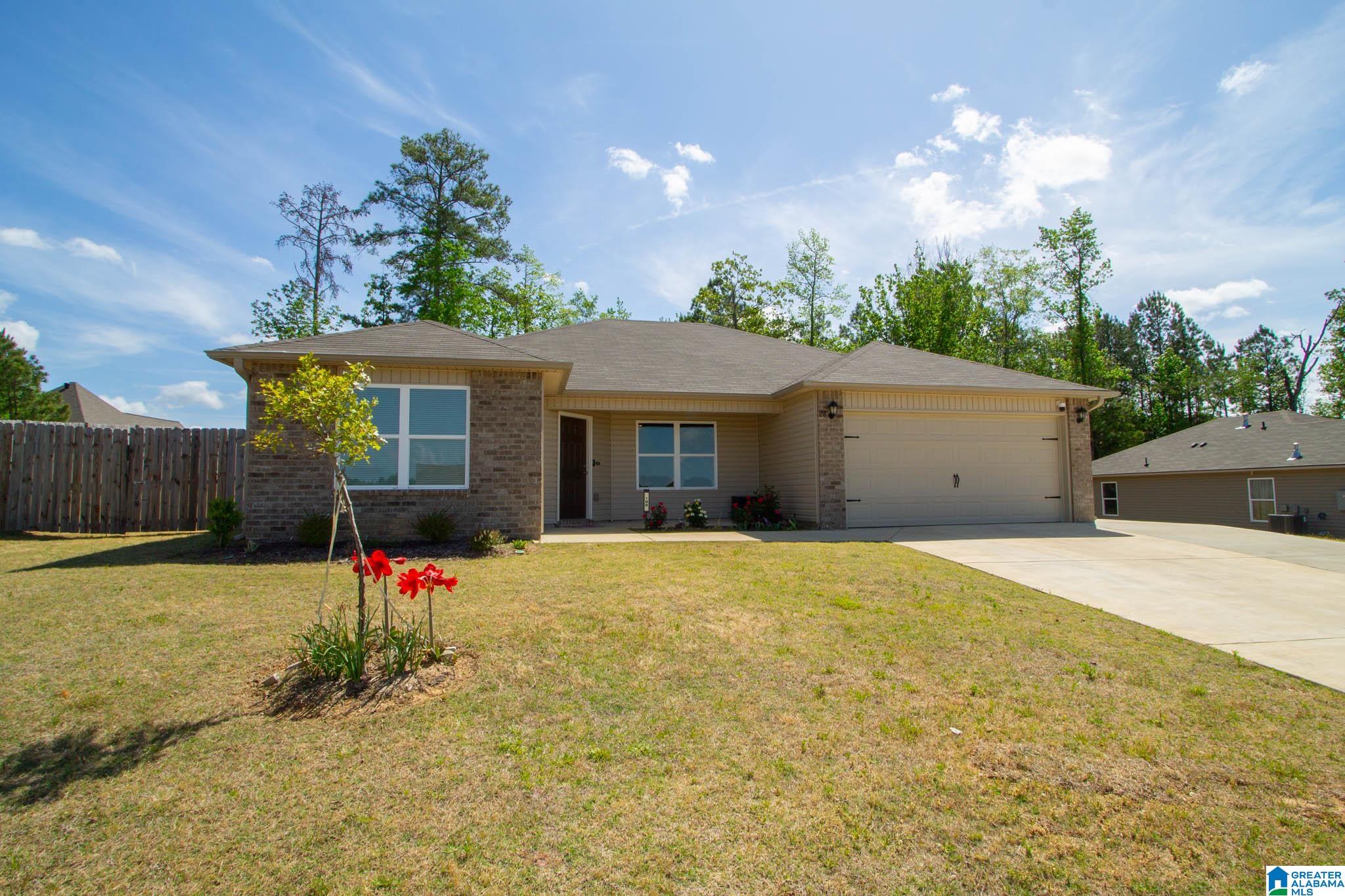188 Coleman Way Calera, AL 35040 - Photo 2 of 34