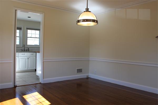 16 Shaw Road Wellesley, MA 02481 - Photo 7 of 24
