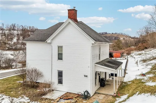 $285,000 | 175 Hull Run Road, Waynesburg, PA 15370