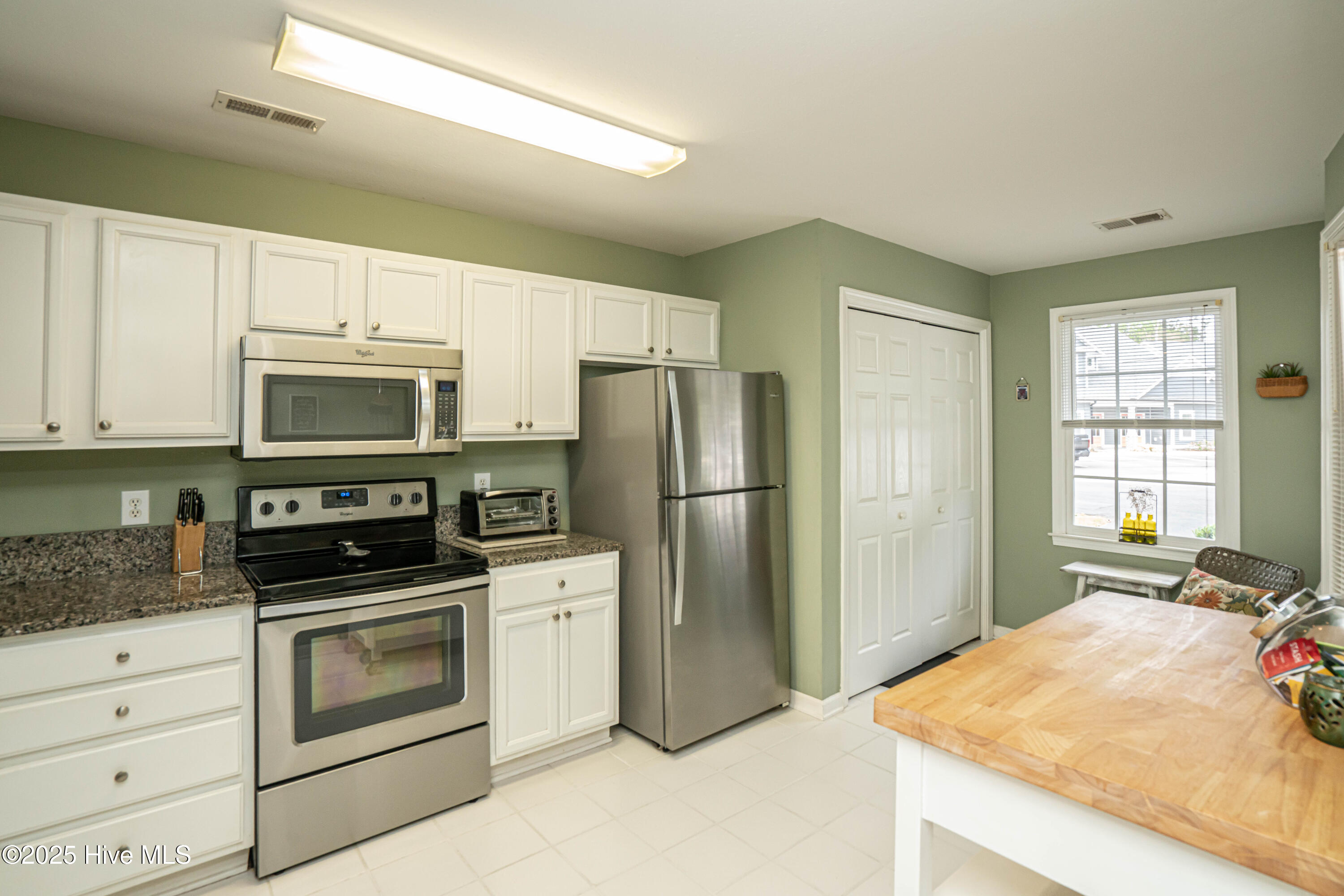 90 Clubhouse Road, Unit 4A Sunset Beach, NC 28468 - Photo 5 of 30 DSC02870