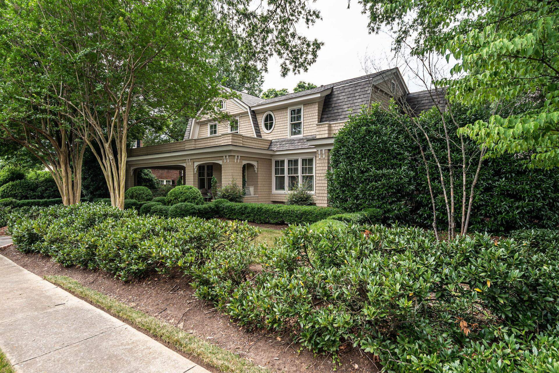 1027 Vance Street Raleigh, NC 27608 - Photo 2 of 42 Photo 2
