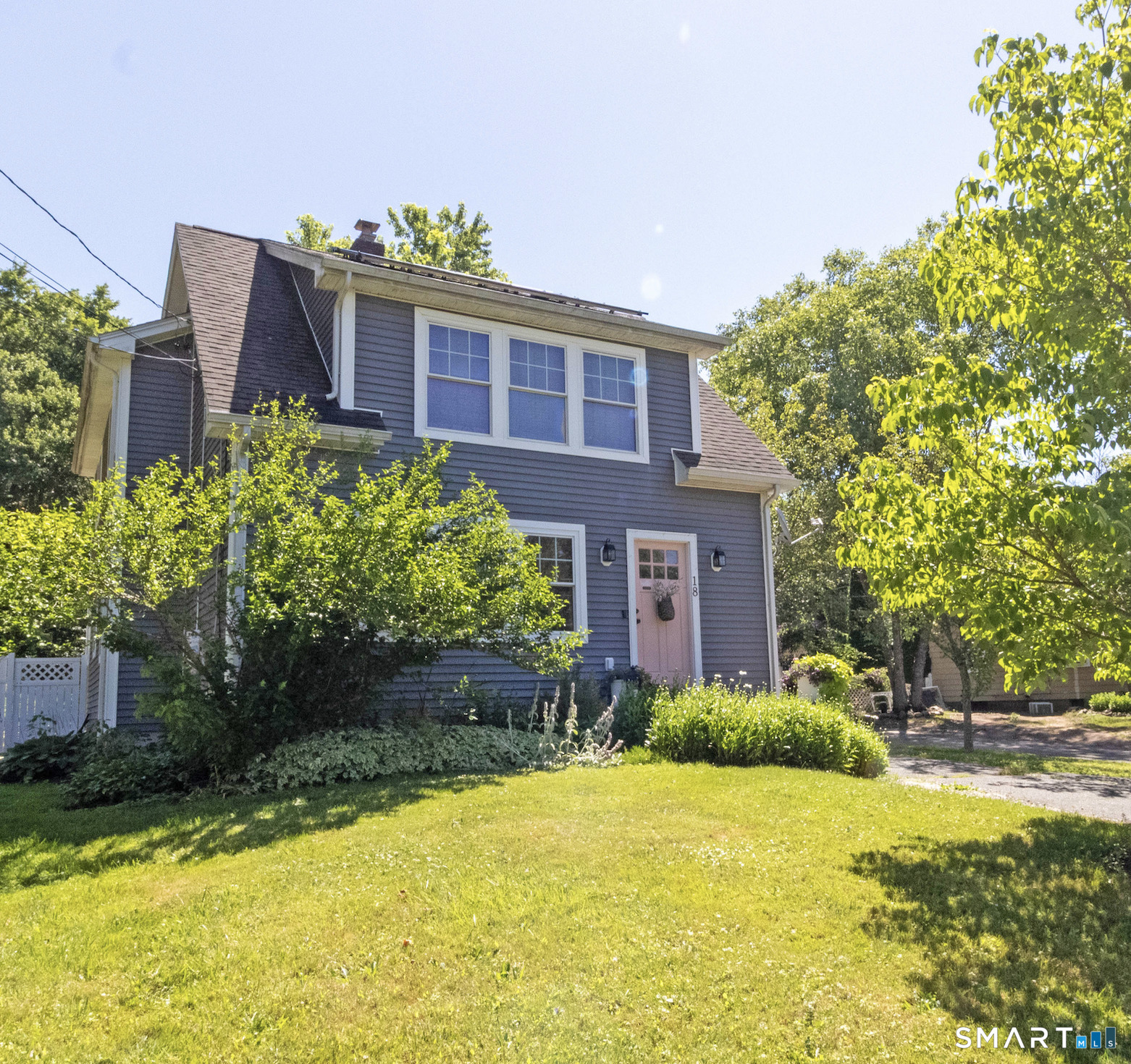 18 Hicksville Road Cromwell, CT 06416 - Photo 2 of 34