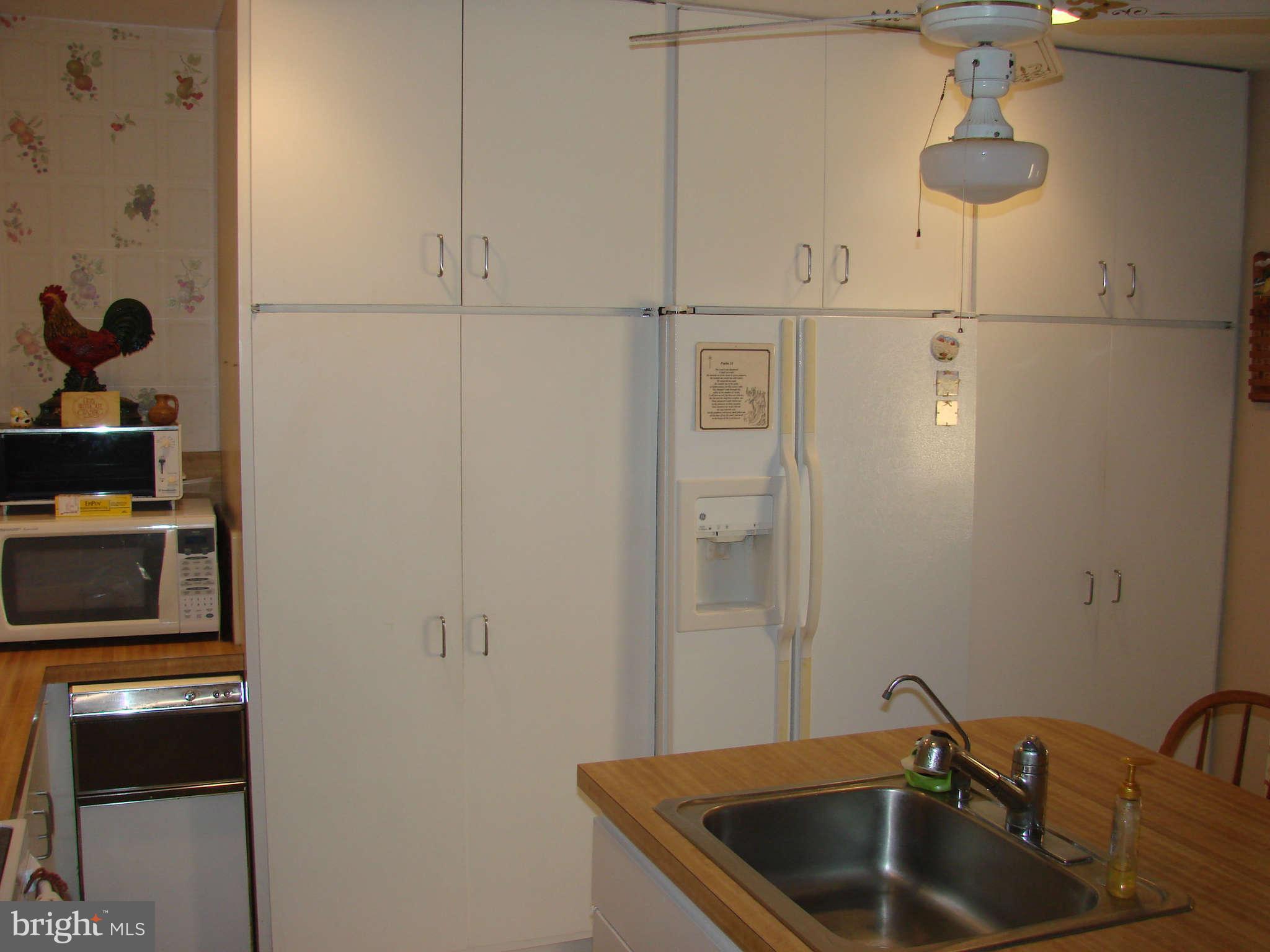 11461 Bears Den Road Marshall, VA 20115 - Photo 21 of 29 Kitchen