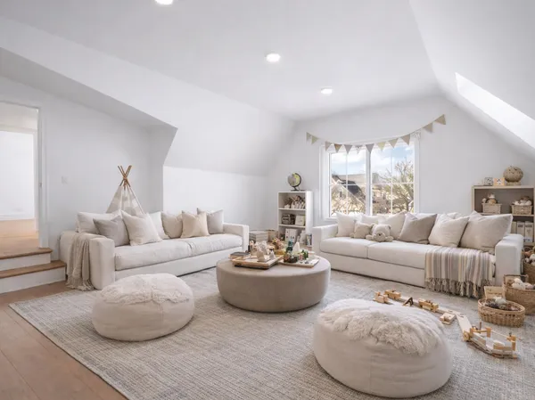 $2,399,000 | 2009 Robincrest Lane, Glenview, IL 60025