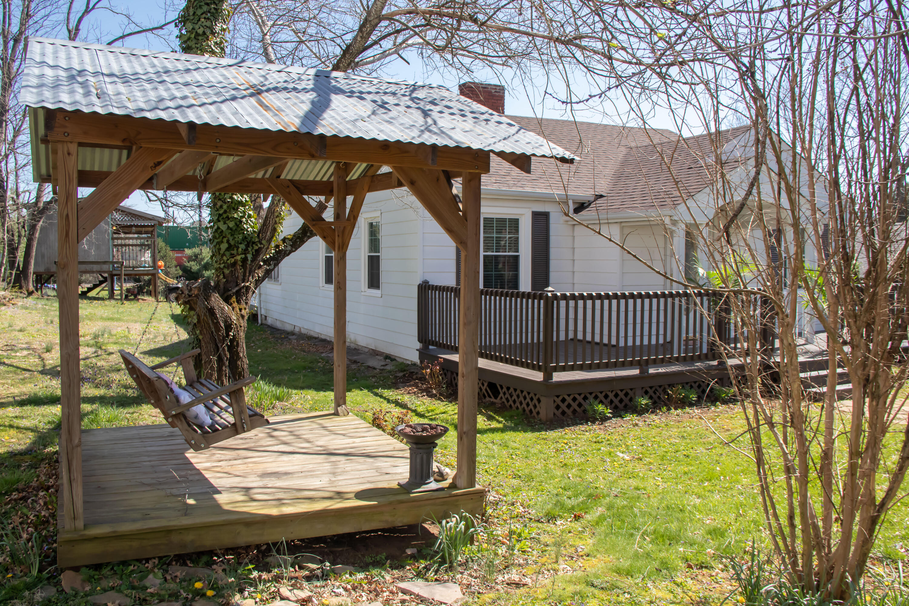 359 Crossway Road Bristol, VA 24201 - Photo 4 of 35 Gazebo
