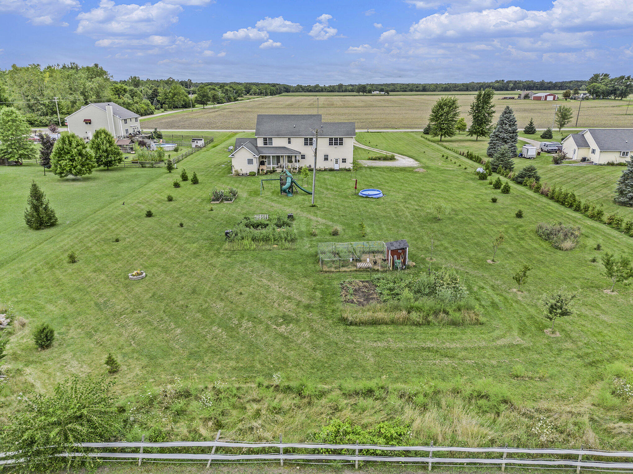 10585 Stewart Road Monroe, MI 48162 - Photo 8 of 28 10585 Stewart