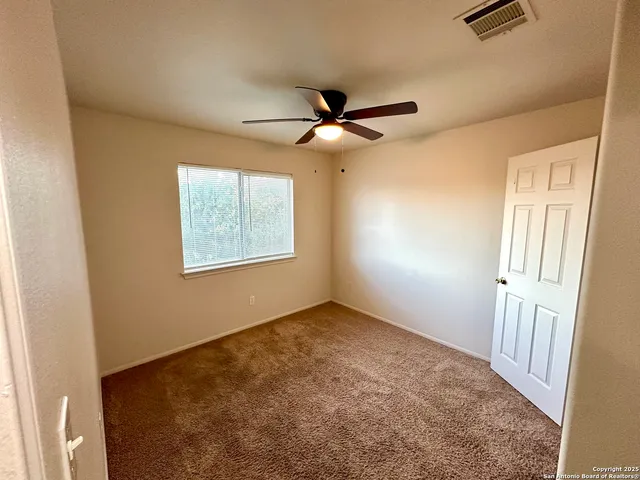 $2,100 | 22230 Goldcrest Run, San Antonio, TX 78258