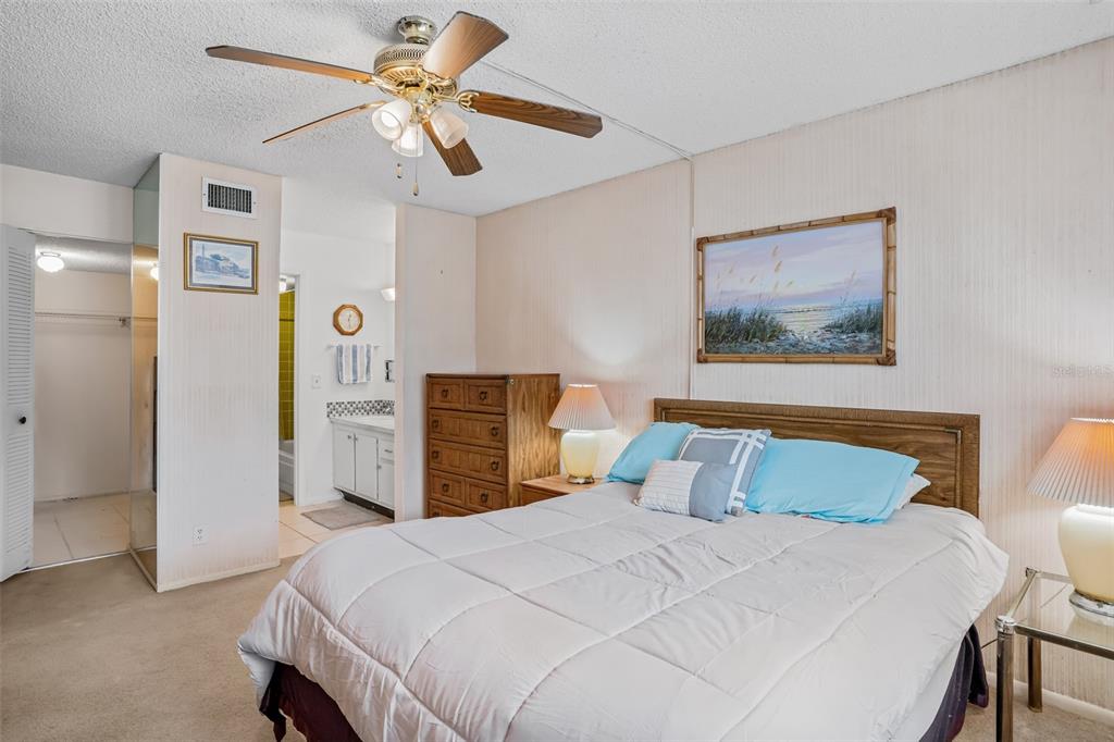 11485 Oakhurst Road, Unit 200306 Largo, FL 33774 - Photo 15 of 54