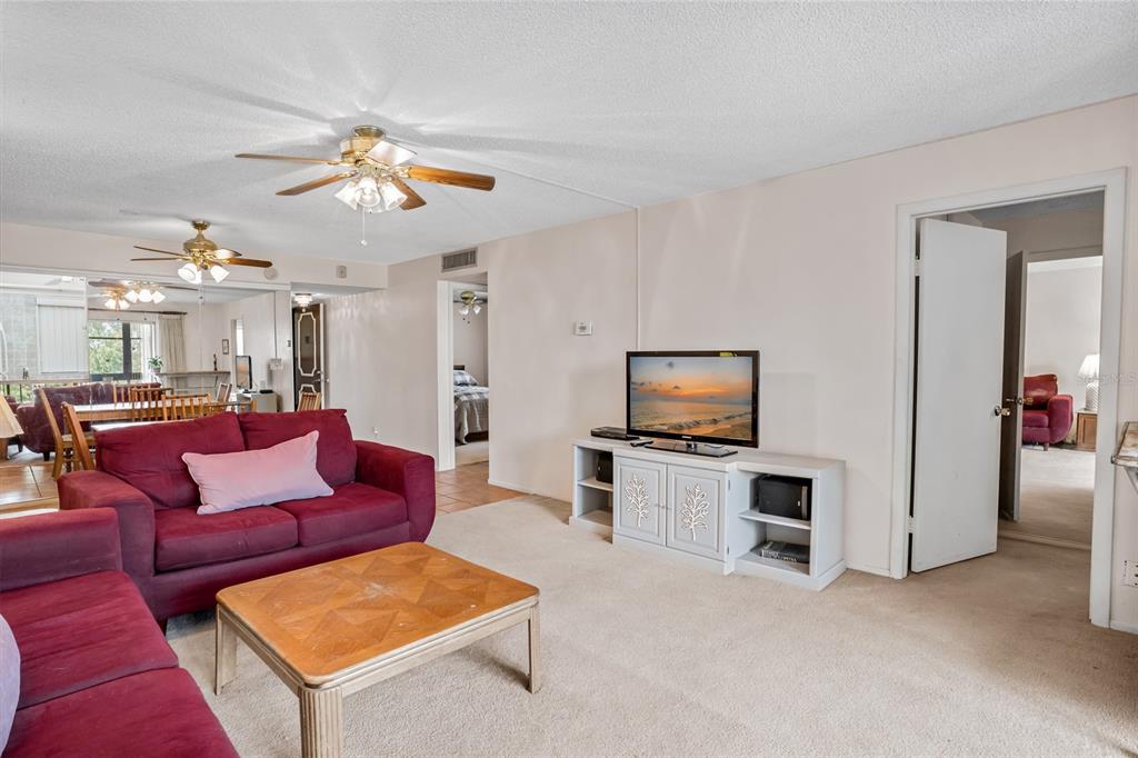 11485 Oakhurst Road, Unit 200306 Largo, FL 33774 - Photo 5 of 54