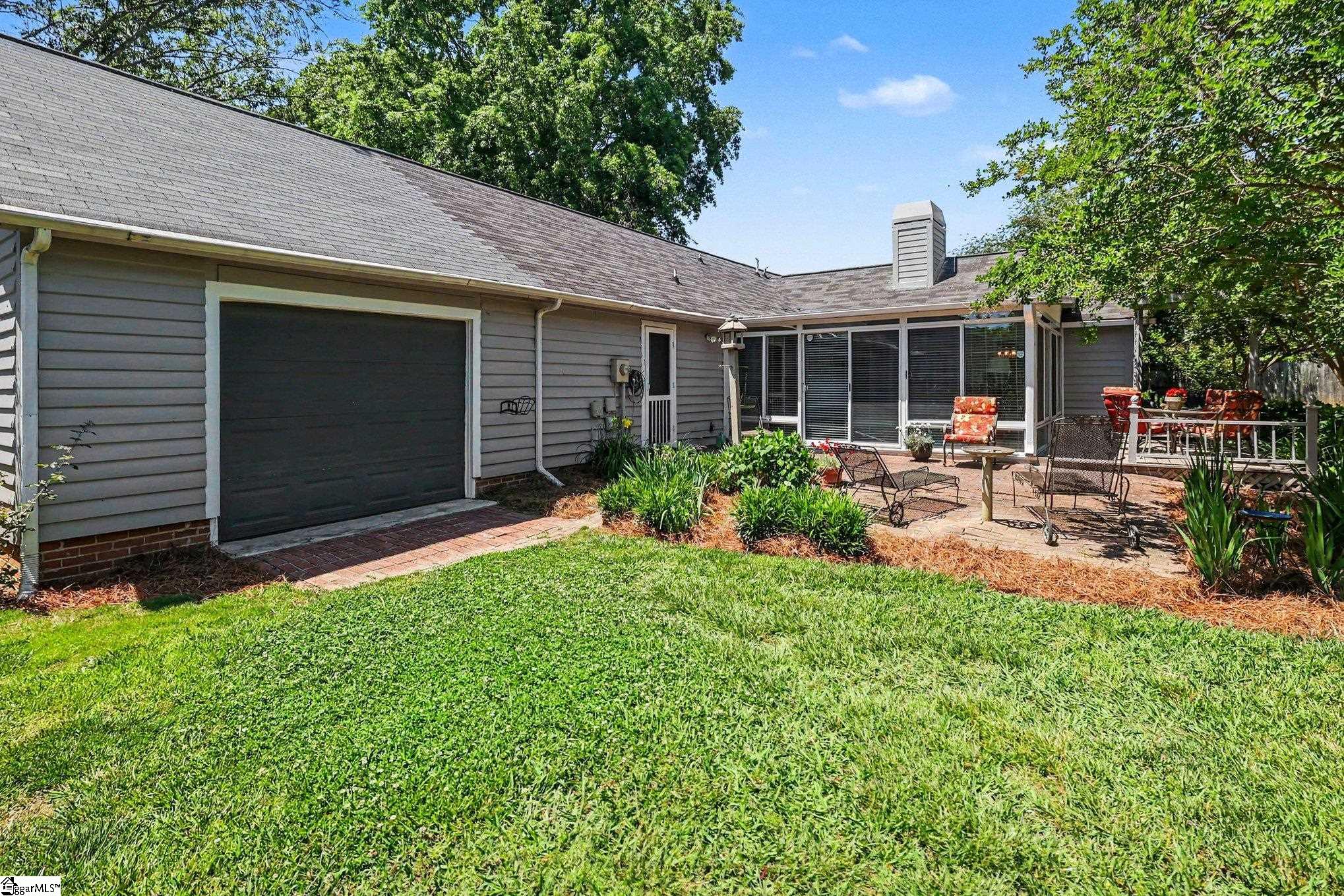 103 Walker Way Simpsonville, SC 29681 - Photo 31 of 36