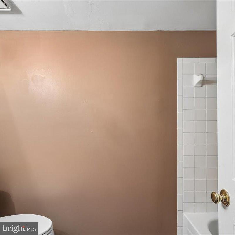 1501 Crest Road Silver Spring, MD 20902 - Photo 32 of 50 Remodeled Lower Level Full Bath