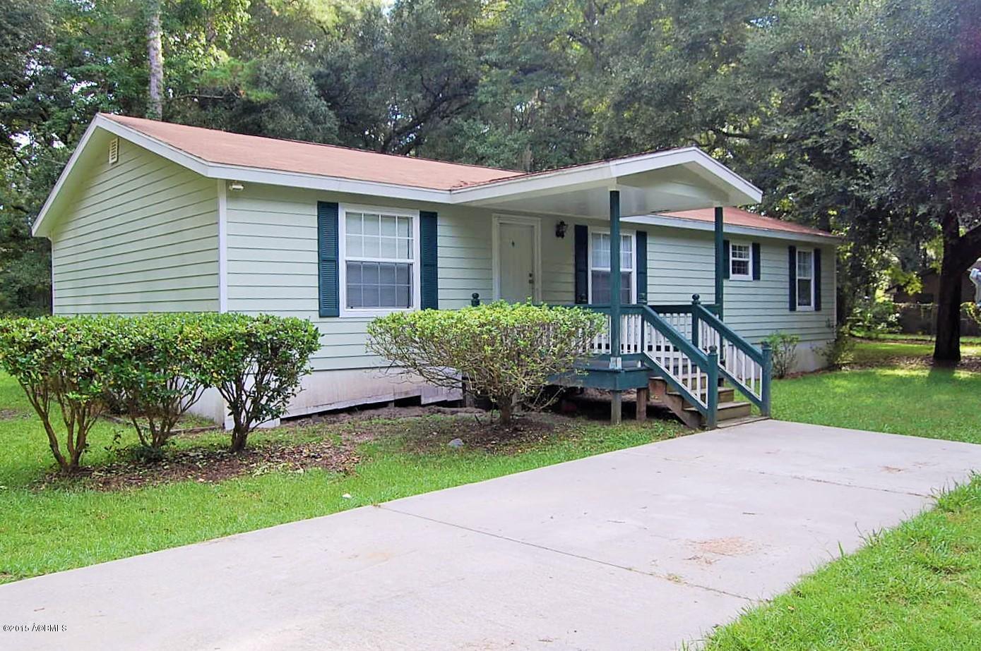 93 Springfield Road Beaufort, SC 29907 - Photo 1 of 41 DSC_0691