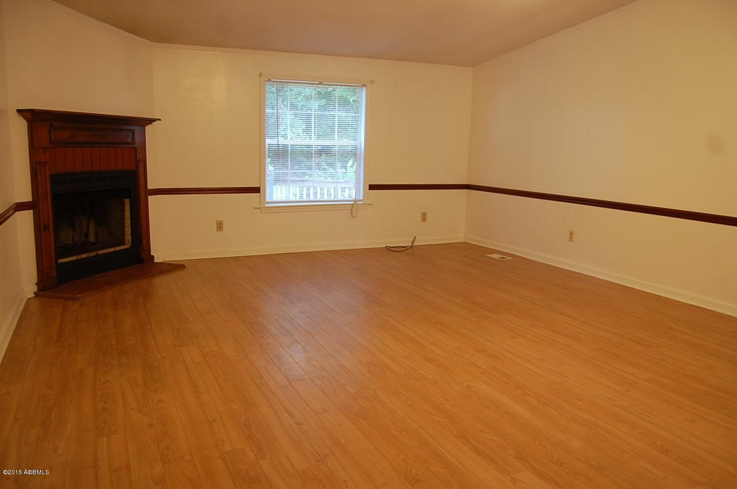 93 Springfield Road Beaufort, SC 29907 - Photo 12 of 41 DSC_0699