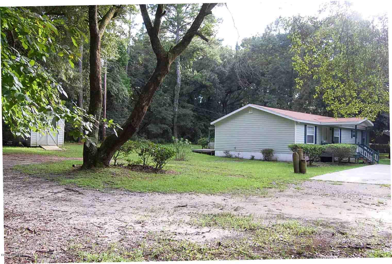 93 Springfield Road Beaufort, SC 29907 - Photo 2 of 41 DSC_0687
