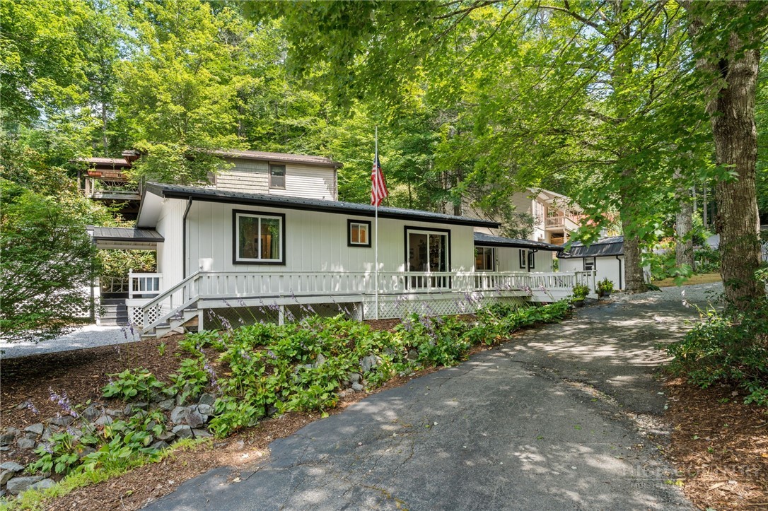 141 River Hollow Road Newland, NC 28657 - Photo 37 of 38