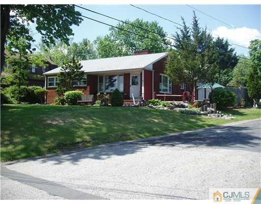 392 Cliff Road Sewaren, NJ 07077 - Photo 13 of 13