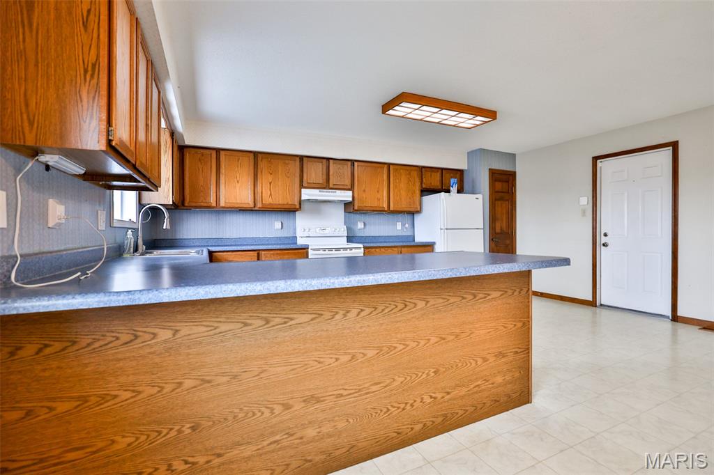 1607 Thunderbird Lane Belleville, IL 62221 - Photo 12 of 42