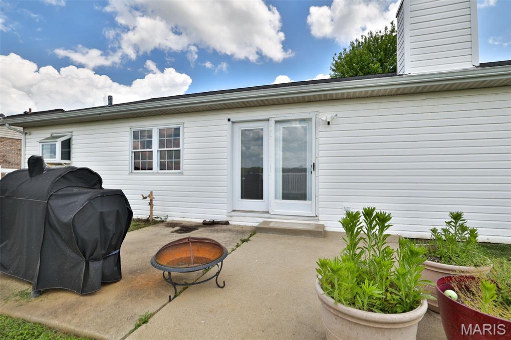 1607 Thunderbird Lane Belleville, IL 62221 - Photo 30 of 42