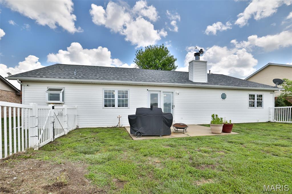 1607 Thunderbird Lane Belleville, IL 62221 - Photo 32 of 42