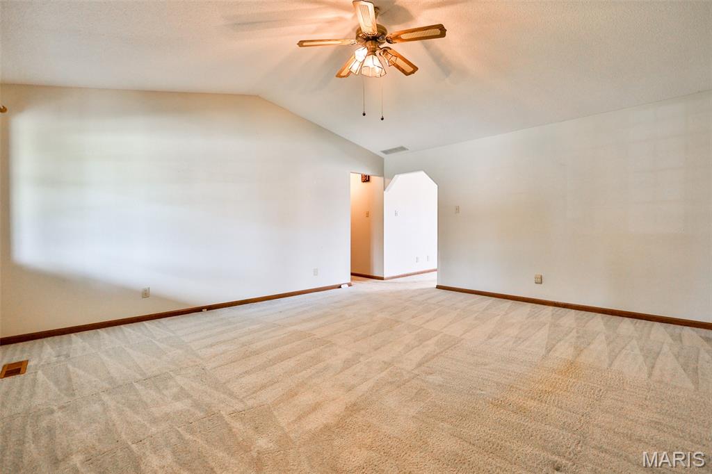 1607 Thunderbird Lane Belleville, IL 62221 - Photo 6 of 42