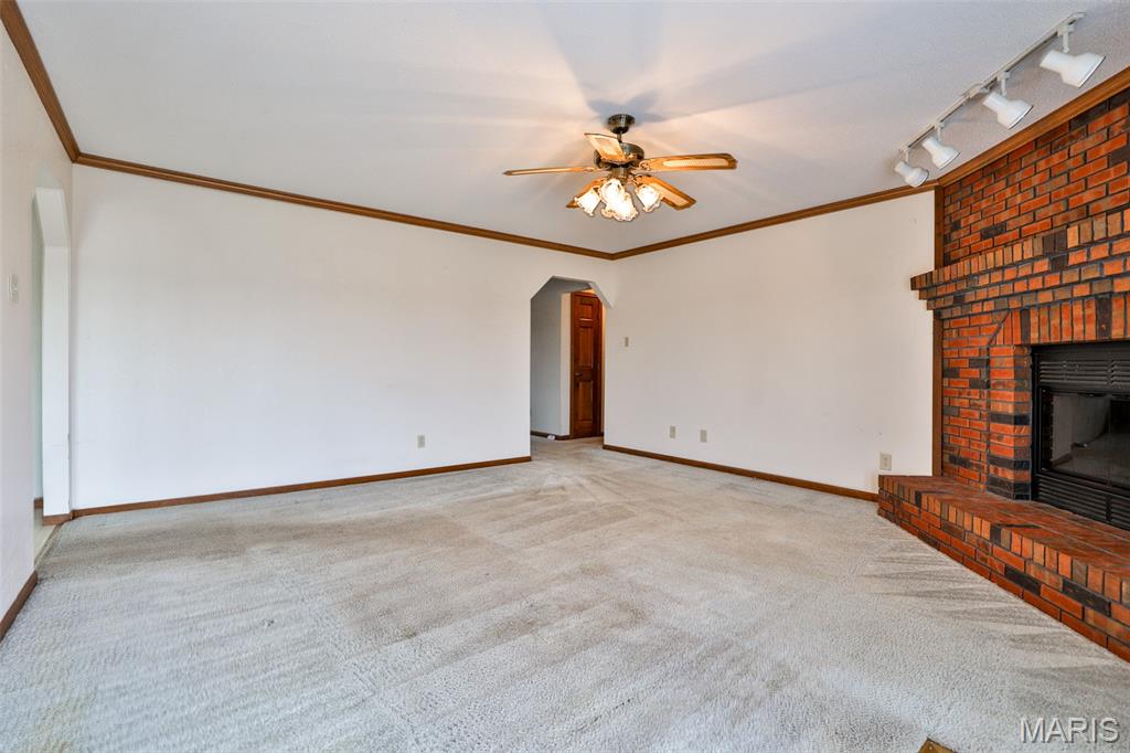 1607 Thunderbird Lane Belleville, IL 62221 - Photo 8 of 42