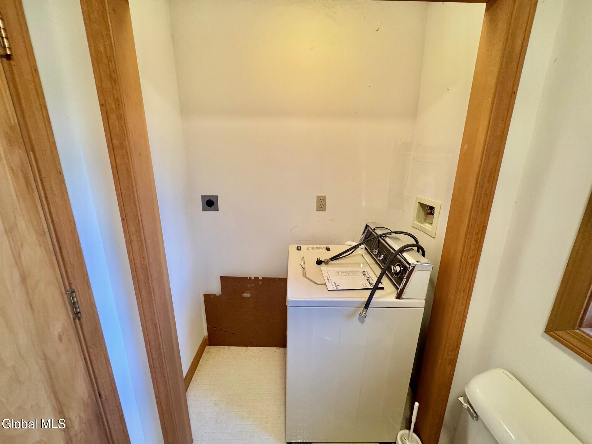 35 Ridgecrest Way Hampton, NY 12887 - Photo 19 of 32 Crane 19