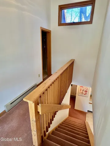 $270,000 | 35 Ridgecrest Way, Hampton, NY 12887