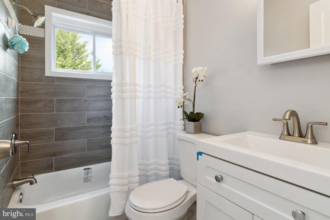 815 4th Street Laurel, MD 20707 - Photo 20 of 29 Bathroom