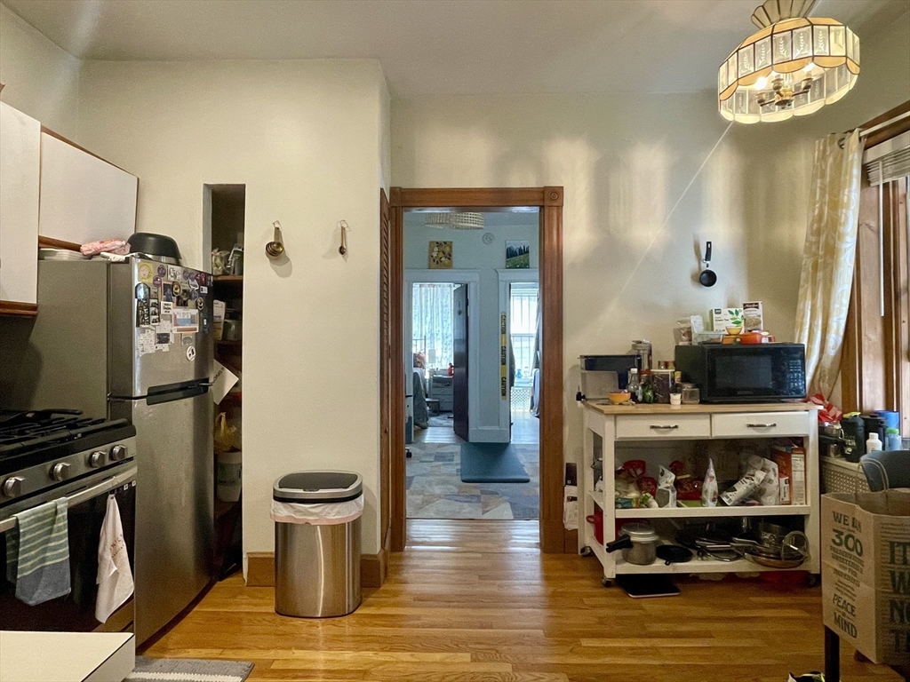 74 Phillips Street, Unit 2 Boston, MA 02114 - Photo 3 of 11