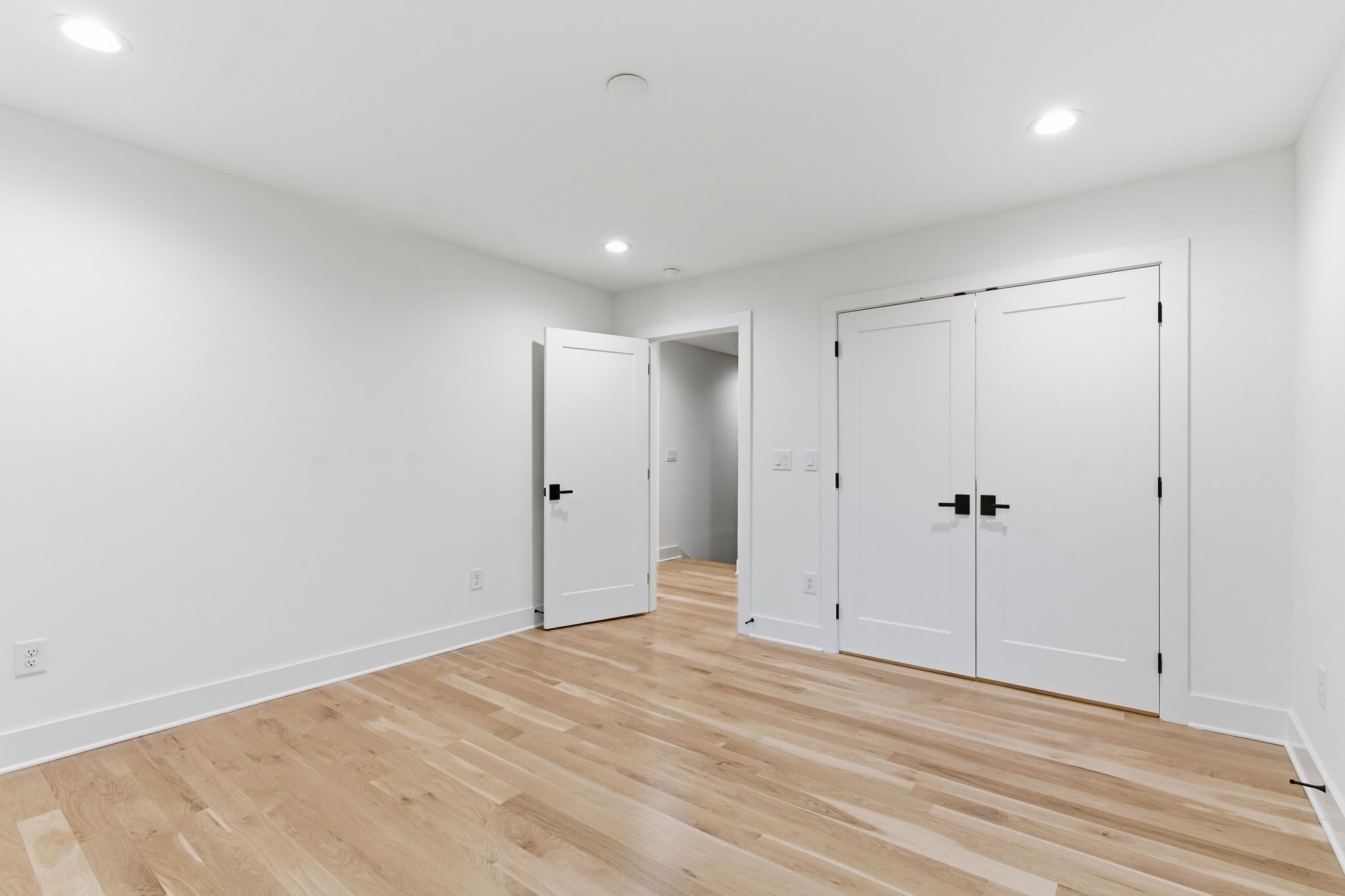 206 Cherokee Road Nashville, TN 37205 - Photo 29 of 64