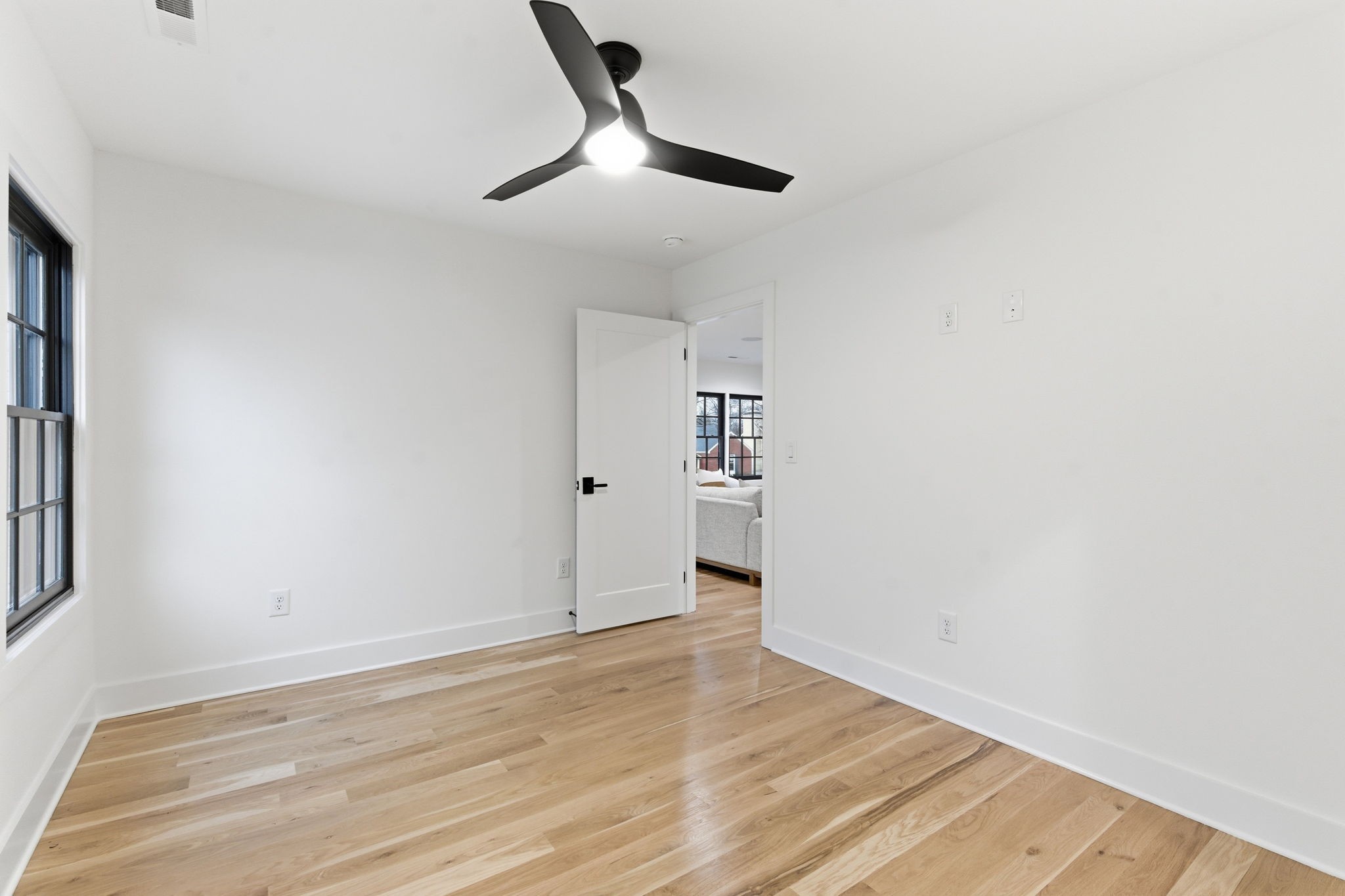 206 Cherokee Road Nashville, TN 37205 - Photo 34 of 64