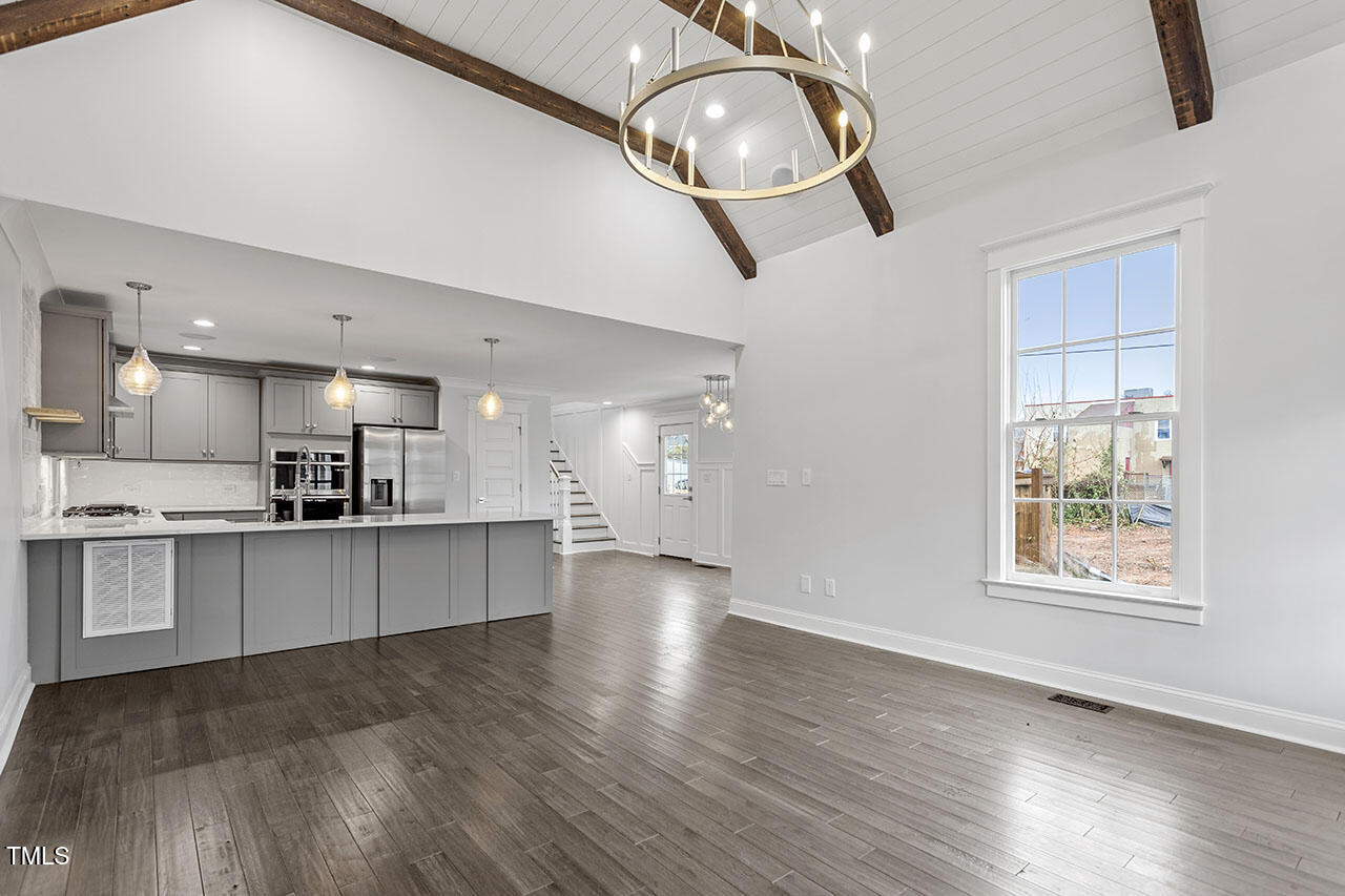520 South Bloodworth Street Raleigh, NC 27601 - Photo 2 of 37