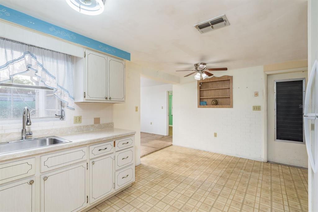 3706 Cambridge Street New Port Richey, FL 34652 - Photo 7 of 29 EAT IN KITCHEN