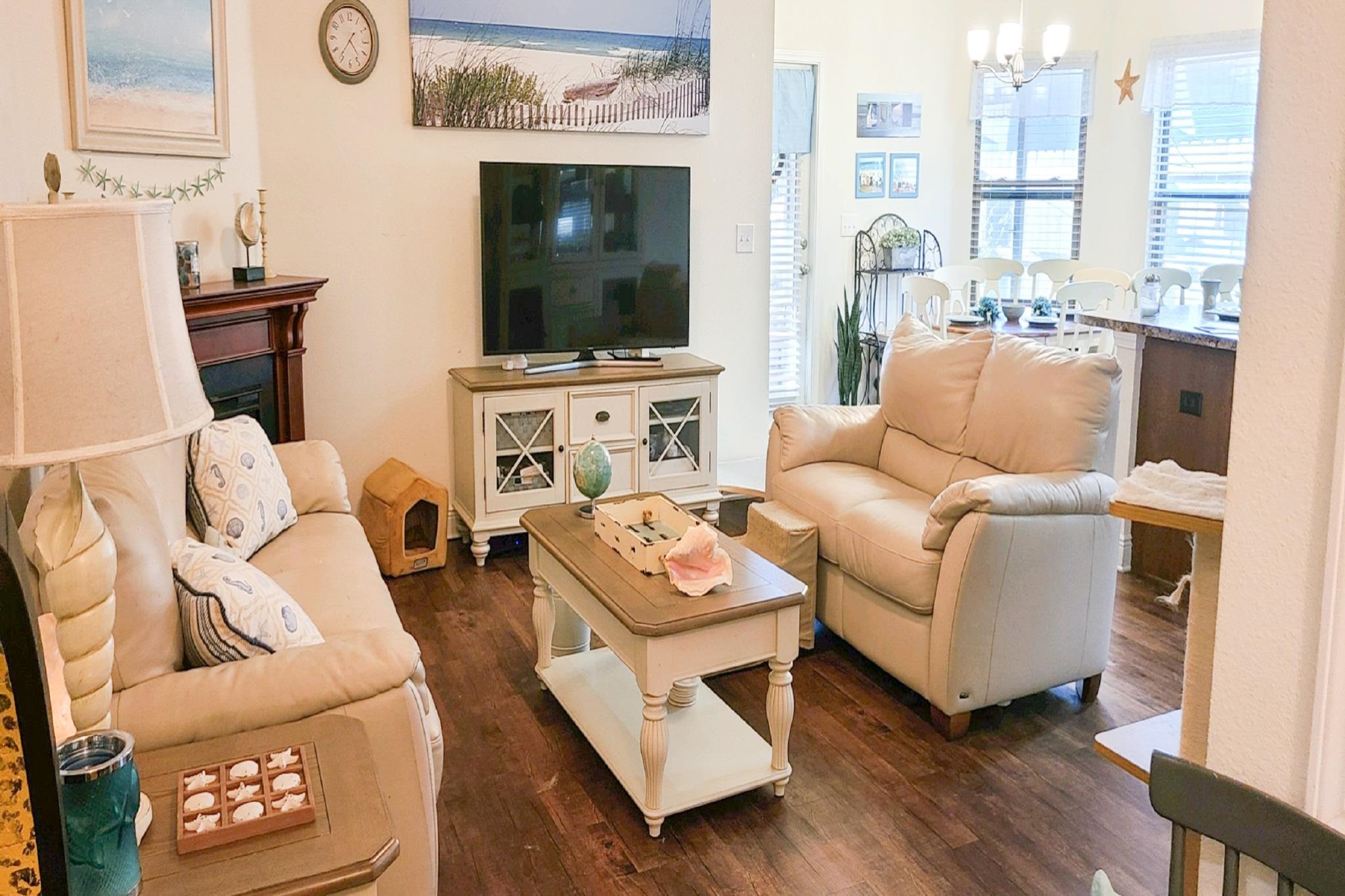 1717 Covington Lane Foley, AL 36535 - Photo 15 of 49 Living Room