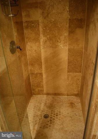 7027 Concord Road Baltimore, MD 21208 - Photo 15 of 18 Bath (Master)