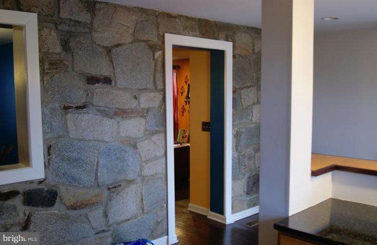 7027 Concord Road Baltimore, MD 21208 - Photo 6 of 18 Interior (General)