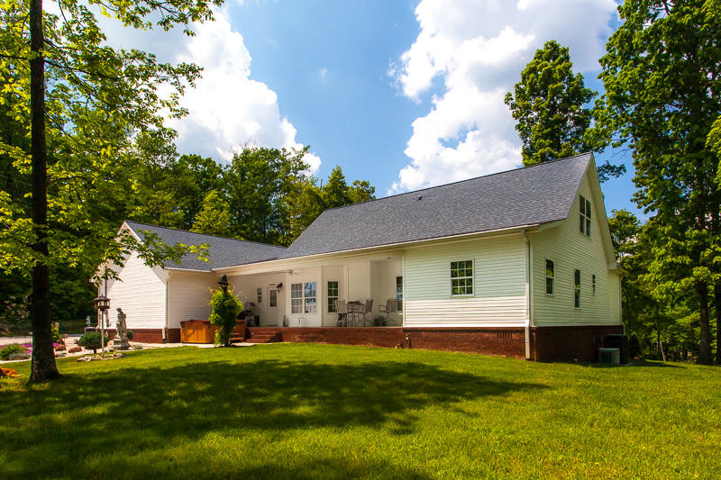 285 Jane Dyer Road Luttrell, TN 37779 - Photo 9 of 38 Jane Dyer Rd 285 010