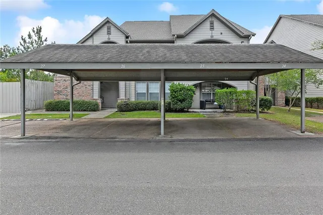 $135,900 | 350 Emerald Forest Boulevard, Unit 8103, Covington, LA 70433