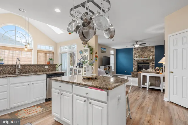 $650,000 | 11723 Hamilton Place, White Marsh, MD 21162