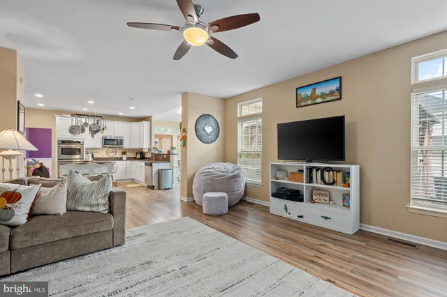 $650,000 | 11723 Hamilton Place, White Marsh, MD 21162