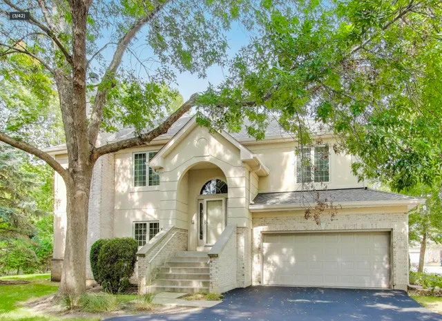 $4,800 | 11 Beaconsfield Court, Lincolnshire, IL 60069