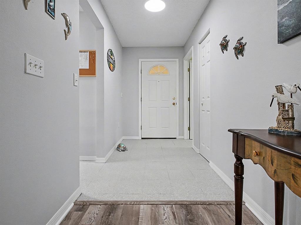 634 Timbercrest Drive Leesburg, FL 34748 - Photo 7 of 38 a view of a room with of a house