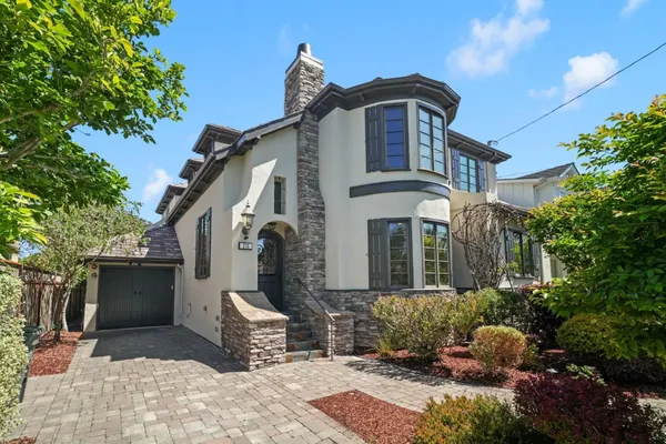 $4,198,000 | 216 Bloomfield Road, Burlingame, CA 94010