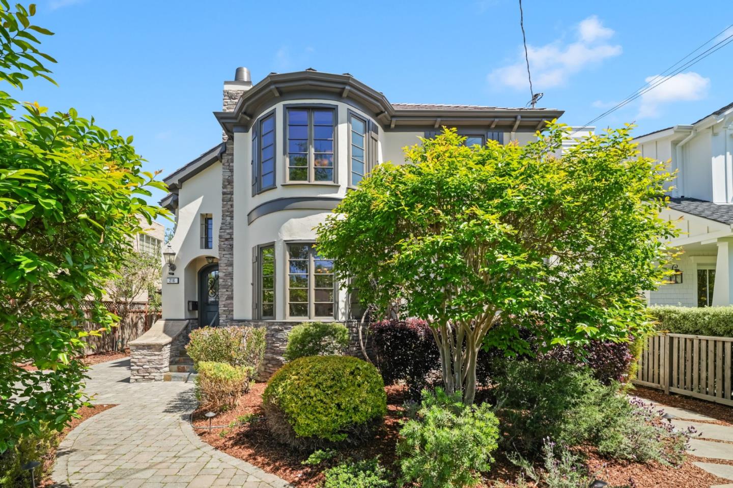 216 Bloomfield Road Burlingame, CA 94010 - Photo 2 of 44