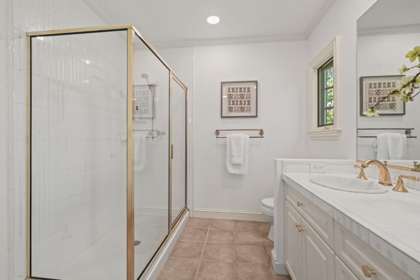 216 Bloomfield Road Burlingame, CA 94010 - Photo 23 of 44