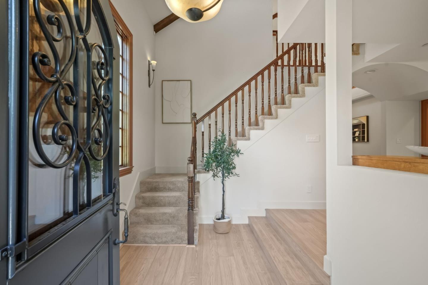 216 Bloomfield Road Burlingame, CA 94010 - Photo 3 of 44